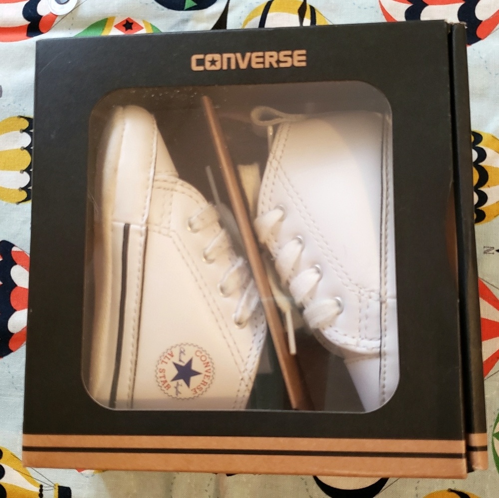 Almost New-First Star White Classic Converse